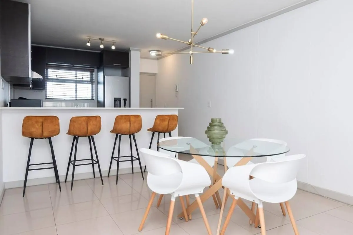 Lovely 2 Bed In Claremont Ciudad del Cabo Apartamento