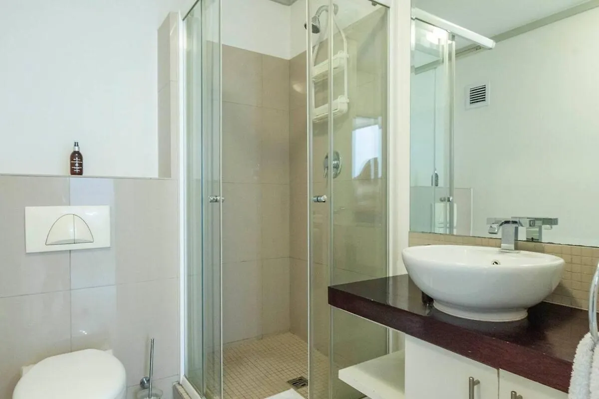 Apartamento Lovely 2 Bed In Claremont Ciudad del Cabo